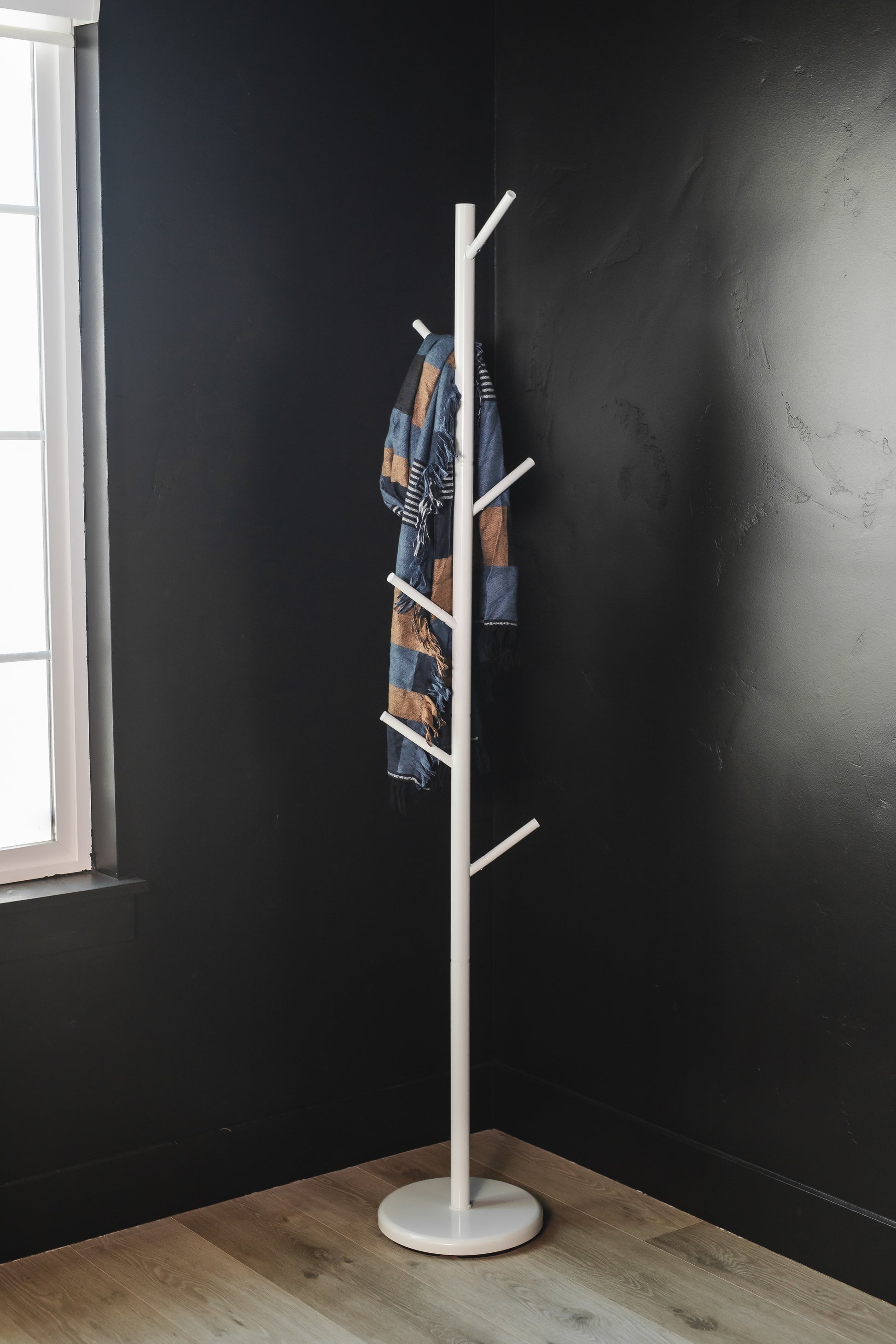 White Coat Rack – Freestanding Modern Hat & Coat Stand 6 Hooks | Powder-Coated Steel | HAOG - HAOG